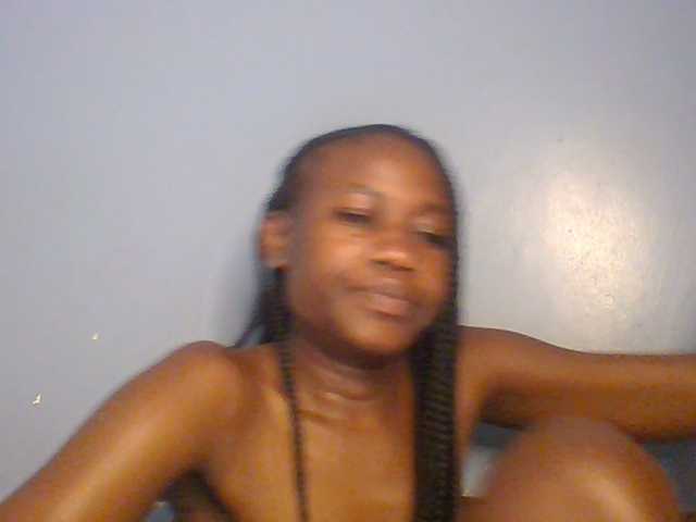 Cute-dall live cam on BongaCams