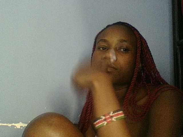 Cute-dall live cam on BongaCams