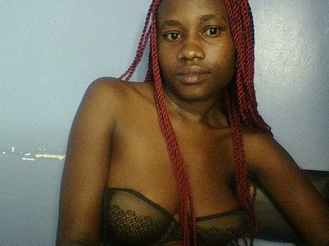 Cute-dall live cam on BongaCams