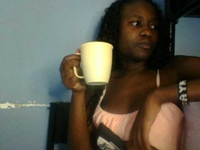 Cute-dall — live female cam