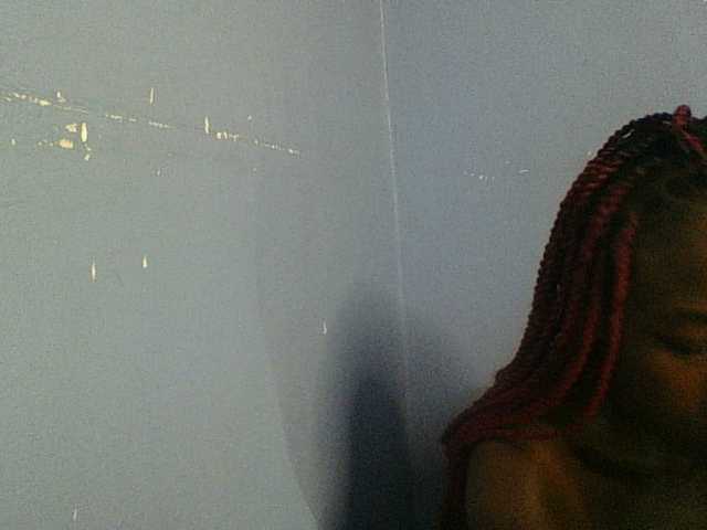 Cute-dall Cam en direct sur BongaCams