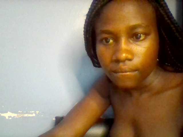 Cute-dall live cam on BongaCams