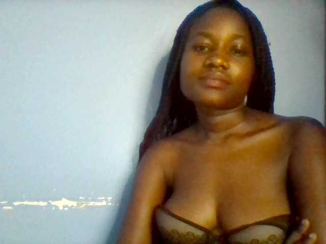 Cute-dall live cam on BongaCams
