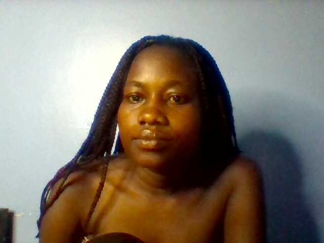 Cute-dall live cam on BongaCams
