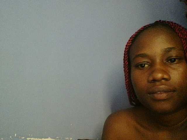 Cute-dall live cam on BongaCams