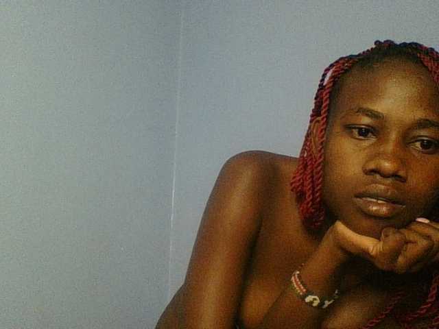 Cute-dall live cam on BongaCams