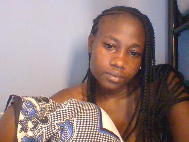 Cute-dall live cam on BongaCams