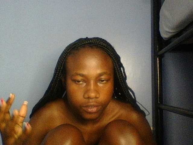 Cute-dall live cam on BongaCams