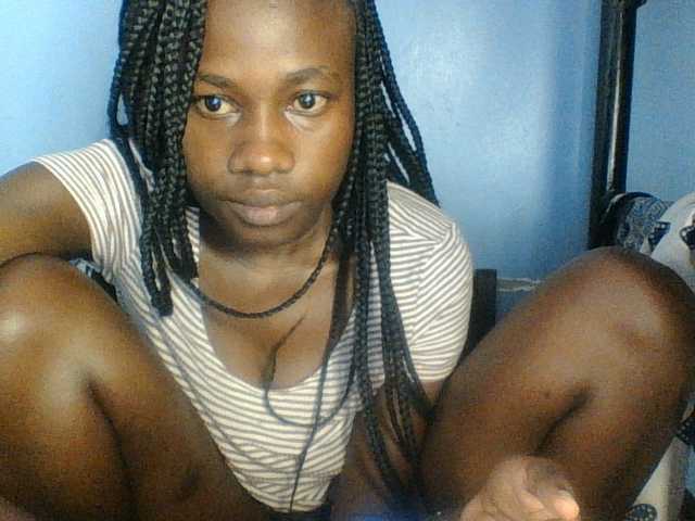 Cute-dall live cam on BongaCams