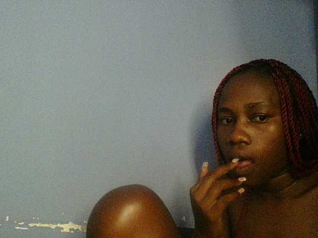 Cute-dall live cam on BongaCams
