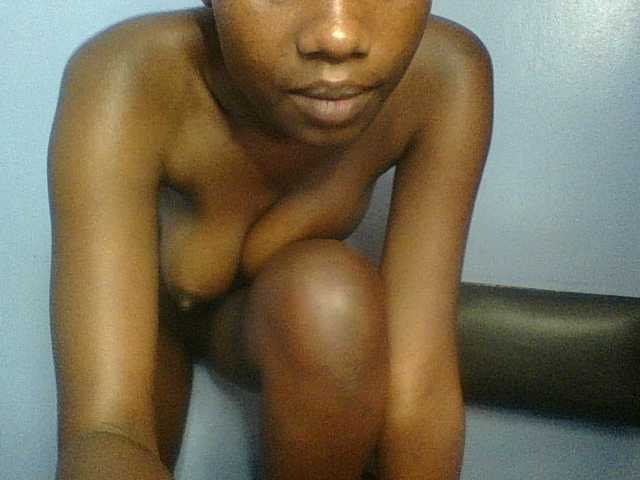 Cute-dall live cam on UnifiedCams