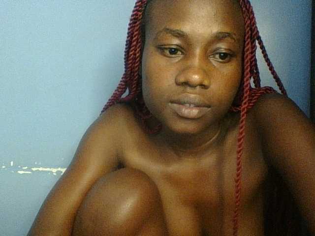 Cute-dall live cam on BongaCams