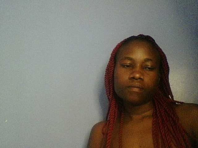 Cute-dall live cam on BongaCams