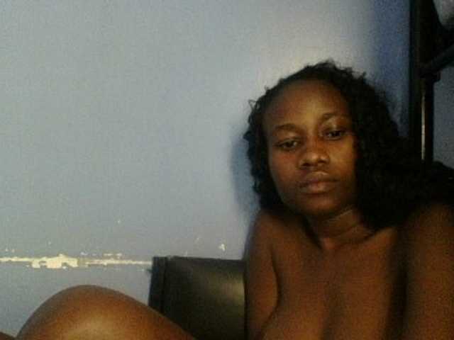 Cute-dall — live female cam
