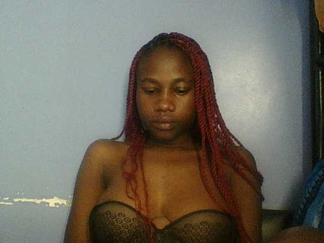 Cute-dall live cam on BongaCams