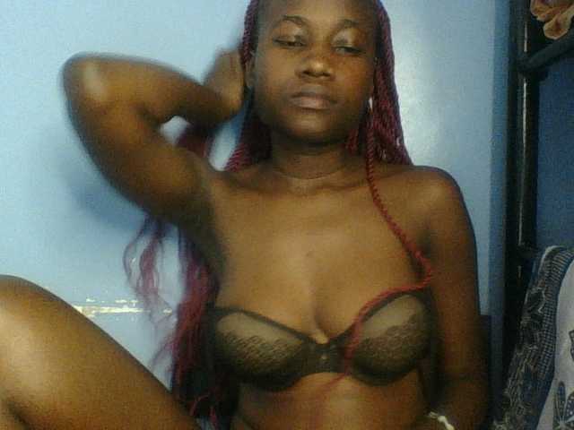 Cute-dall live cam on UnifiedCams