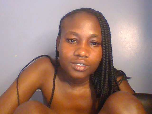 Cute-dall live cam on BongaCams