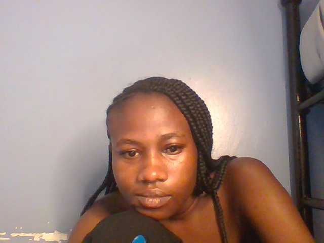 Cute-dall live cam on BongaCams