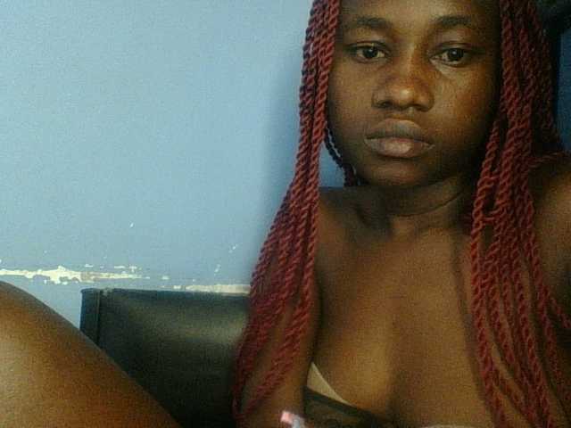 Cute-dall live cam on BongaCams