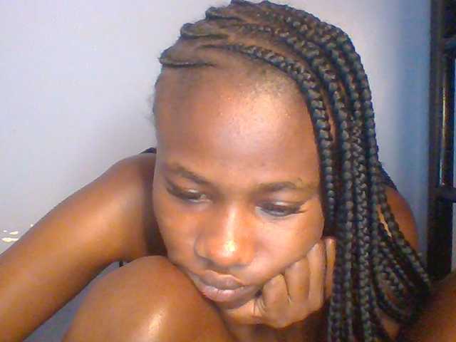 Cute-dall live cam on BongaCams