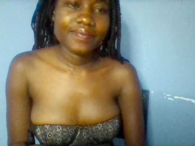 Cute-dall live cam on BongaCams