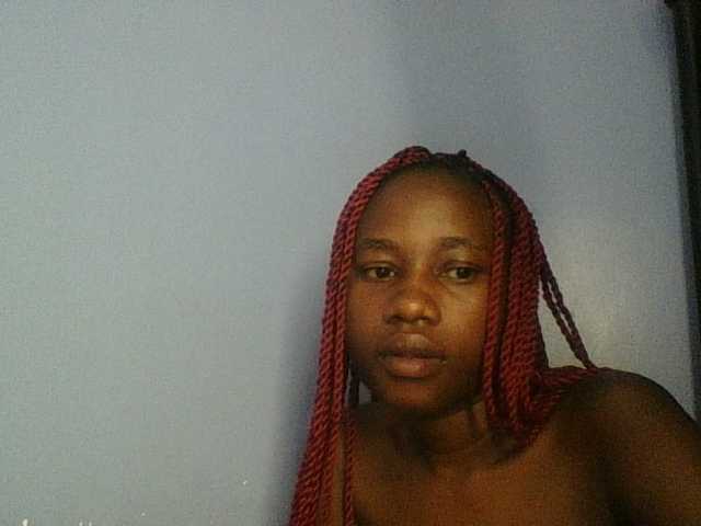 Cute-dall live cam on BongaCams