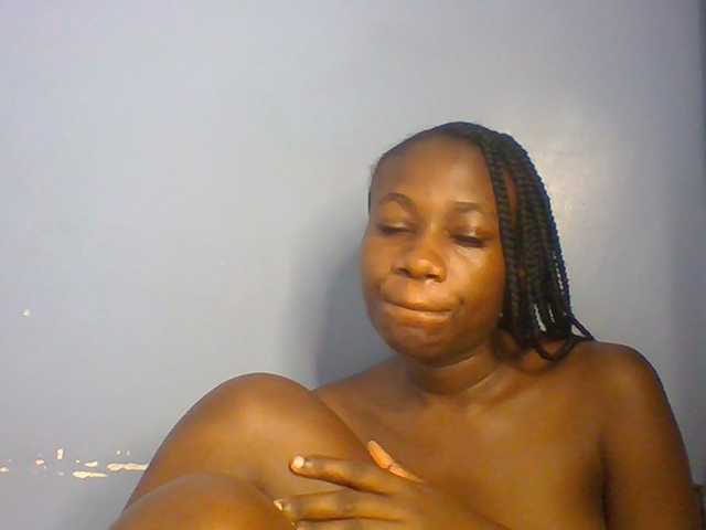 Cute-dall live cam on BongaCams