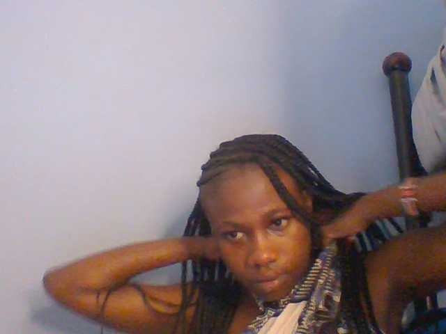 Cute-dall live cam preview