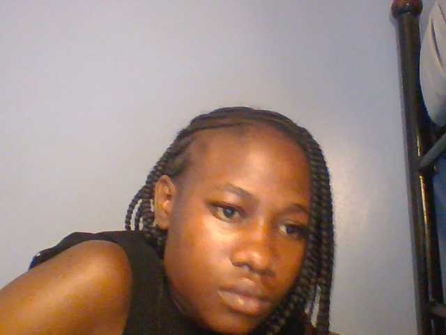 Cute-dall live cam on BongaCams