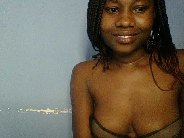 Cute-dall live cam on BongaCams