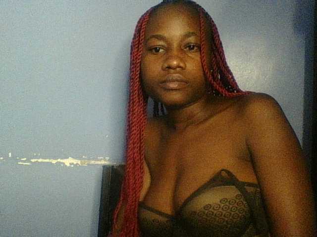Cute-dall live cam on BongaCams