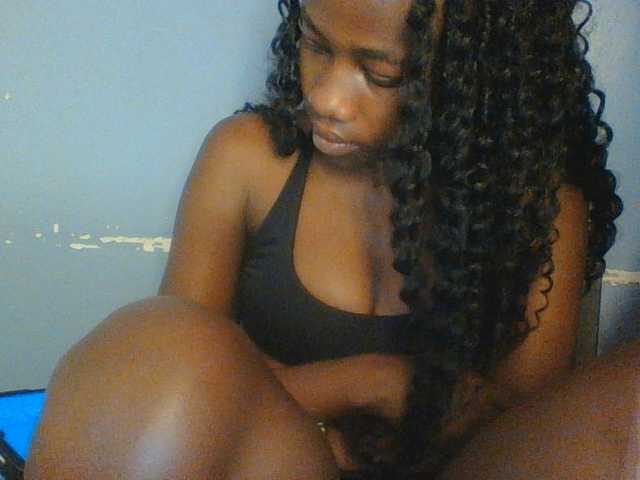 Cute-dall live cam preview