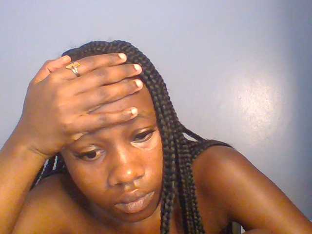 Cute-dall live cam on BongaCams