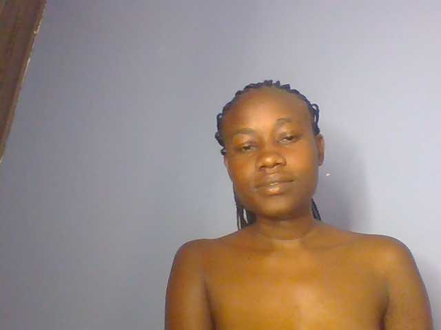 Cute-dall live cam on BongaCams