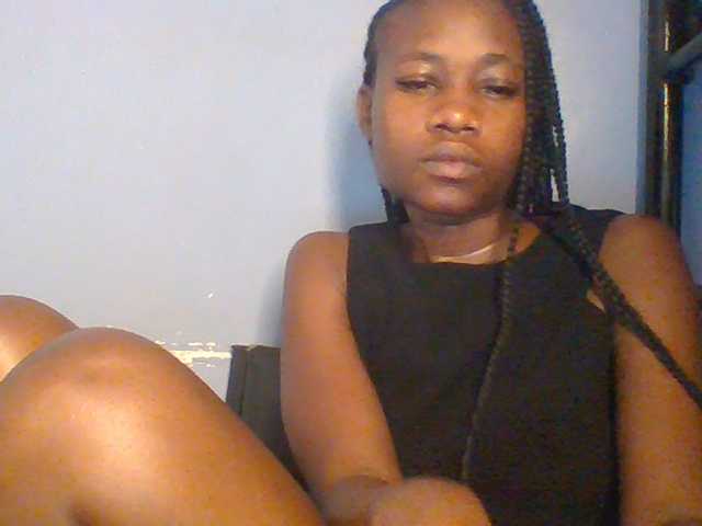 Cute-dall live cam on BongaCams