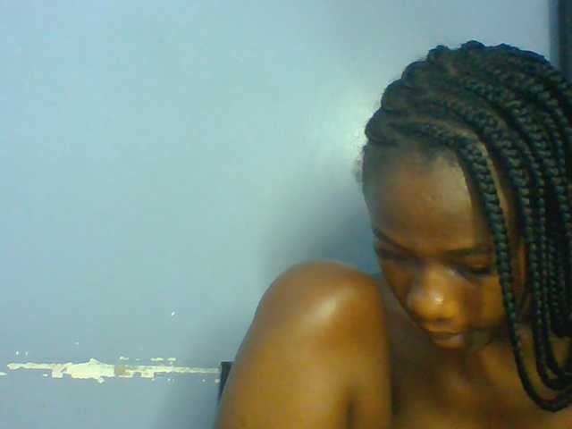 Cute-dall live cam on BongaCams