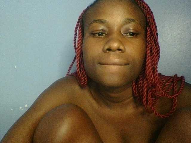 Cute-dall live cam on BongaCams