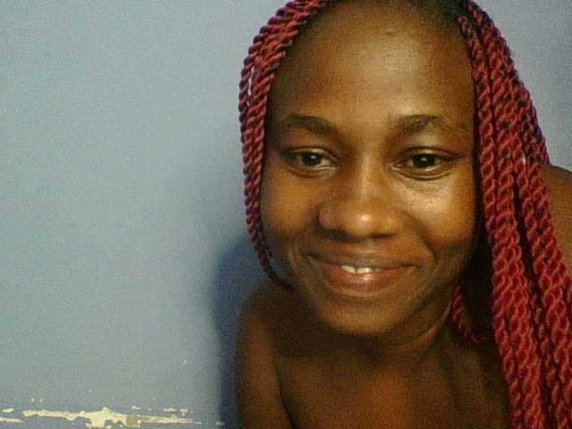 Cute-dall live cam on BongaCams