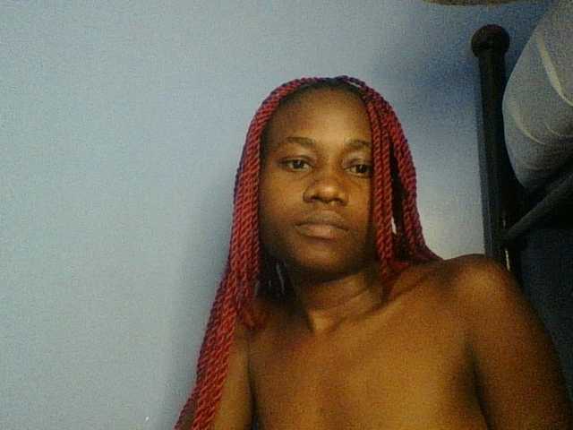 Cute-dall live cam on BongaCams