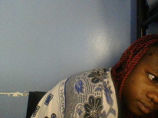Cute-dall live cam on BongaCams