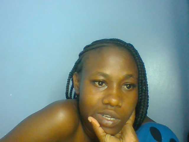 Cute-dall live cam on BongaCams