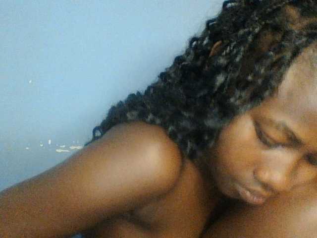 Cute-dall live cam preview