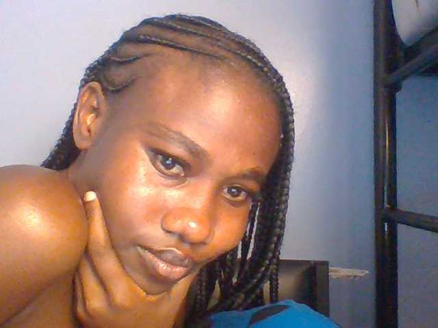 Cute-dall live cam preview
