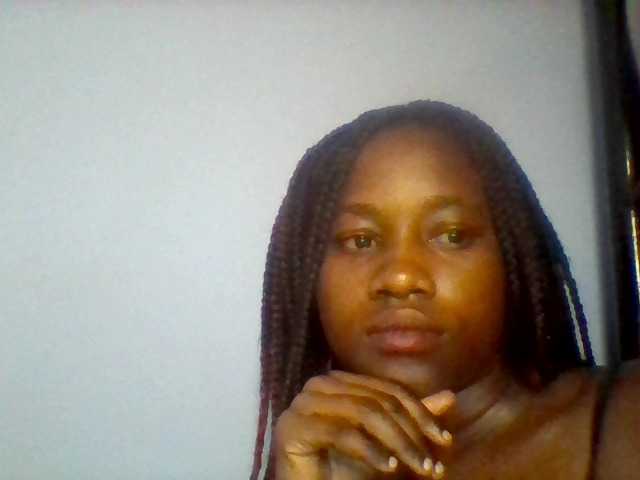 Cute-dall live cam on BongaCams