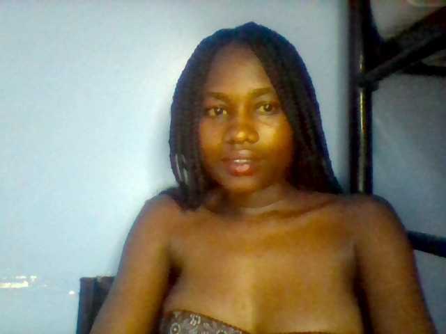 Cute-dall live cam on BongaCams