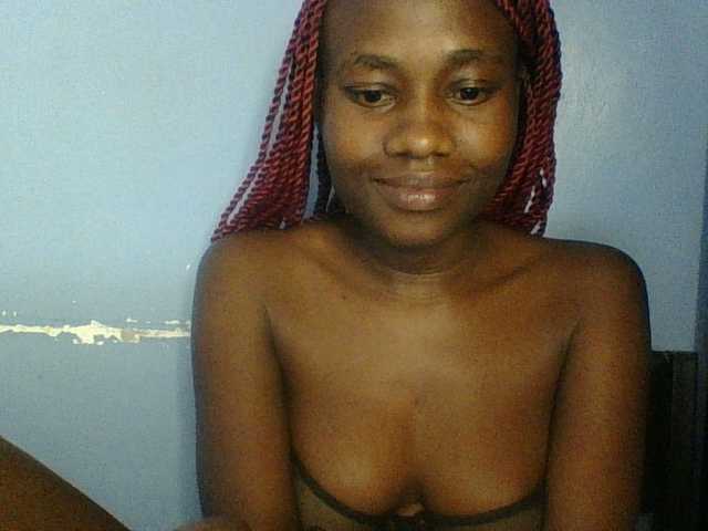 Cute-dall live cam on BongaCams