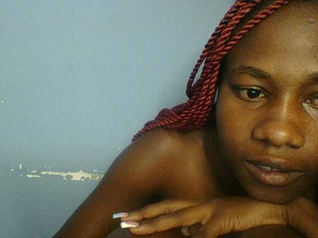 Cute-dall live cam on BongaCams