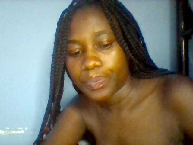 Cute-dall live cam on BongaCams