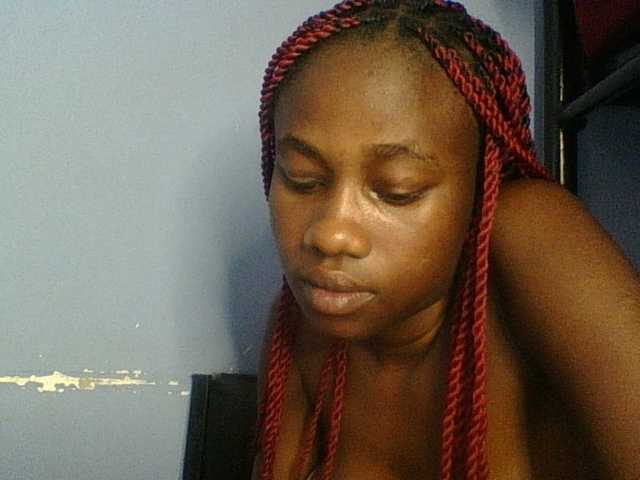 Cute-dall live cam on UnifiedCams