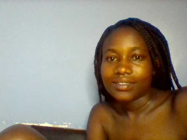 Cute-dall live cam on BongaCams